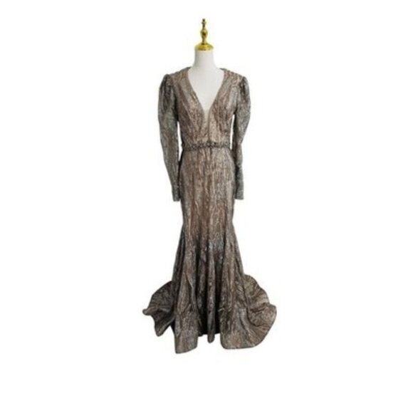 Mac Duggal Dress 79358 Embellished Plunge Neck Trumpet Gown Size 8 NWT $998 - Picture 2 of 11